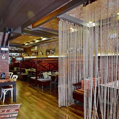 Antika Hotel Batumi Ngoại thất bức ảnh