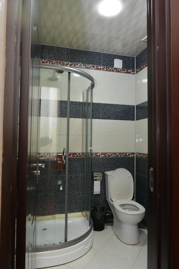 Antika Hotel Batumi Ngoại thất bức ảnh