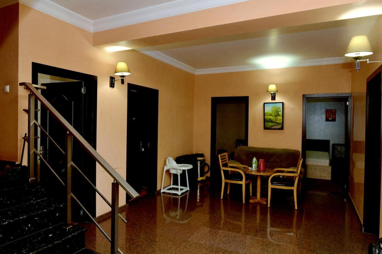 Antika Hotel Batumi Ngoại thất bức ảnh