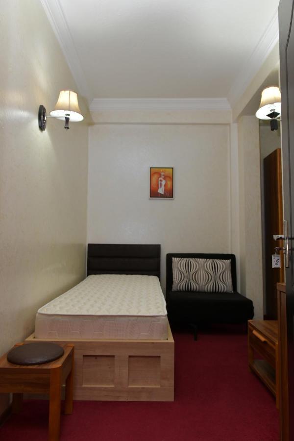 Antika Hotel Batumi Ngoại thất bức ảnh