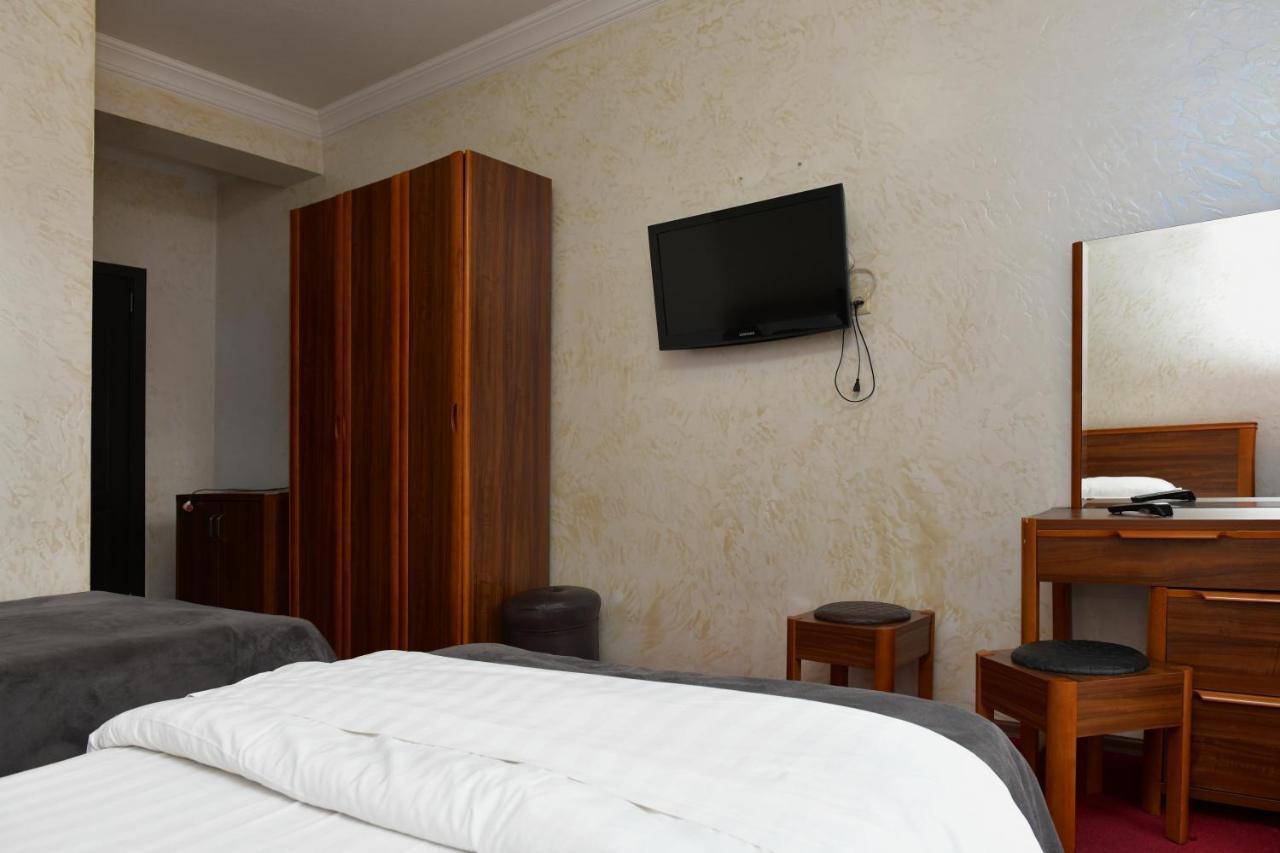 Antika Hotel Batumi Ngoại thất bức ảnh